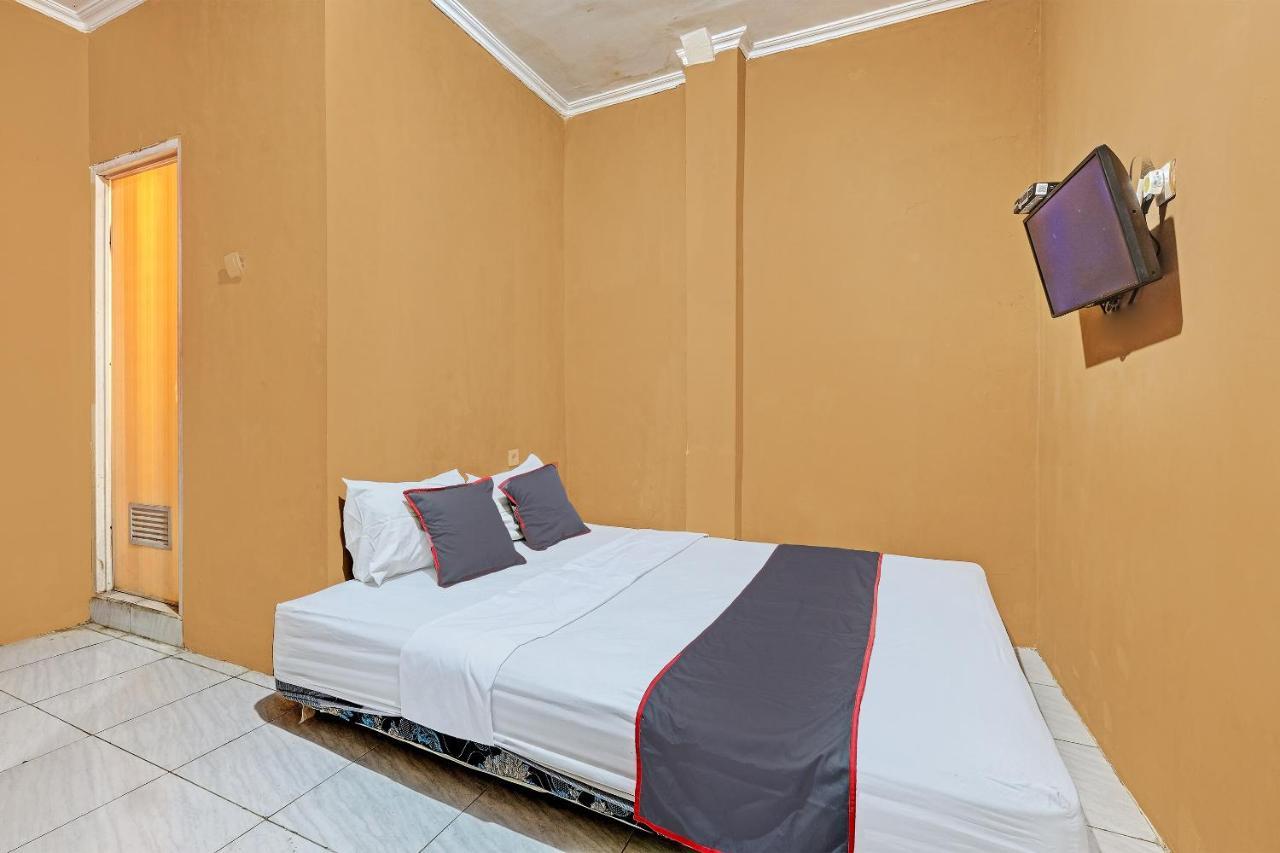 Collection O 92864 Mitra Residence Semarang Exterior foto