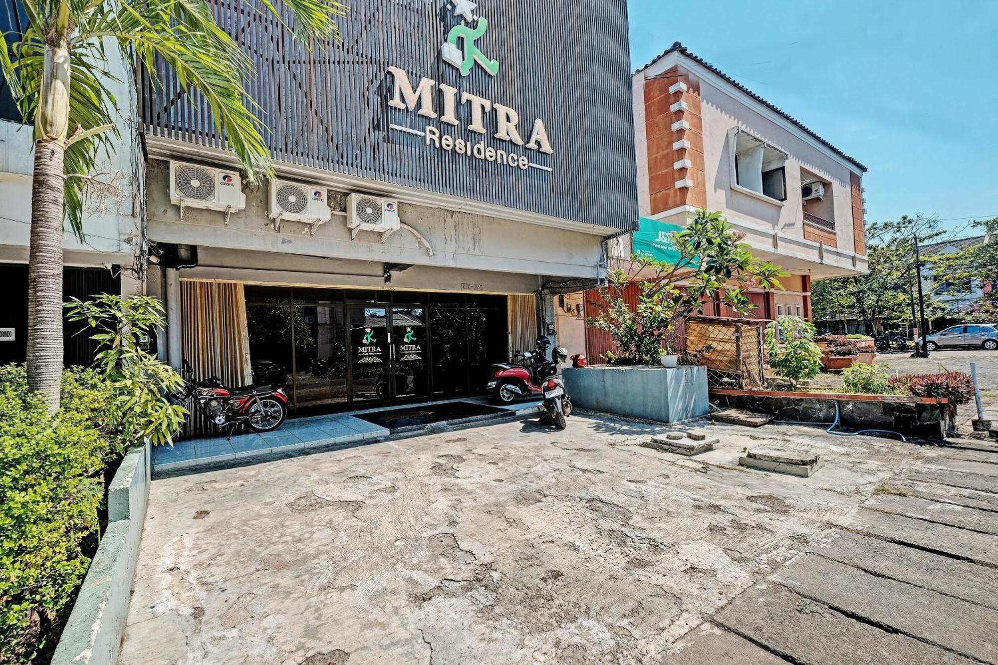 Collection O 92864 Mitra Residence Semarang Exterior foto